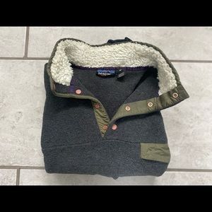Patagonia Fleece Pullover with Sherpa Collar. Medium.